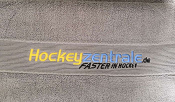 Rêcznik k±pielowy Large Hockeyzentrale Ultra Soft 70x140cm (2)